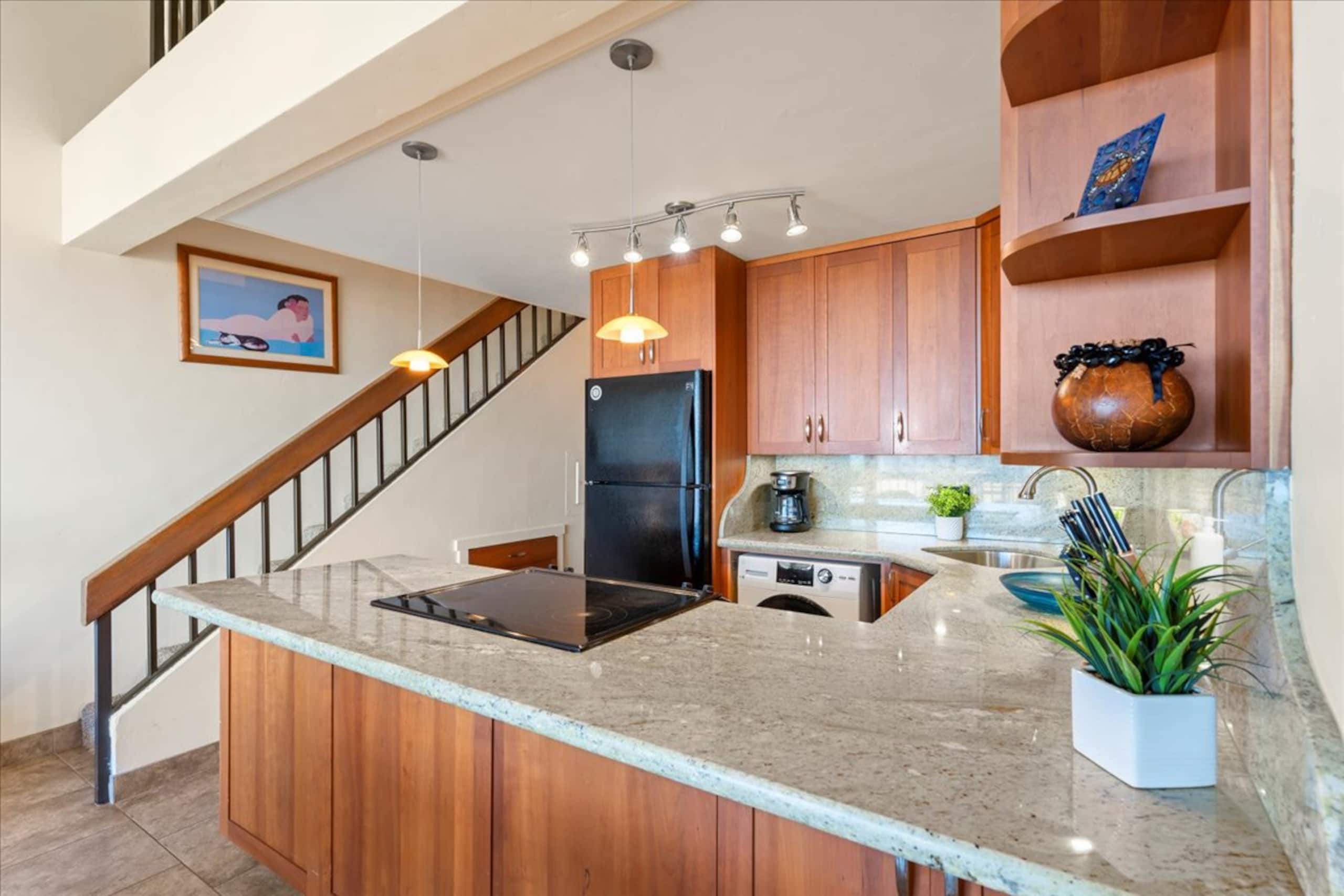Condo in Kihei · ★4.65 · 2 bedrooms · 2 beds · 2 shared baths - Image 19