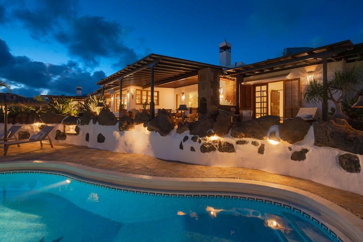 Lanzahost managed Airbnb listing 2