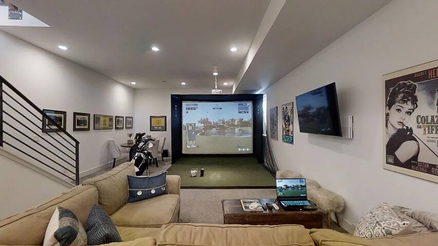 Golf Simulator, Rooftop Deck, Chef’s Dream Kitchen gallery image 4