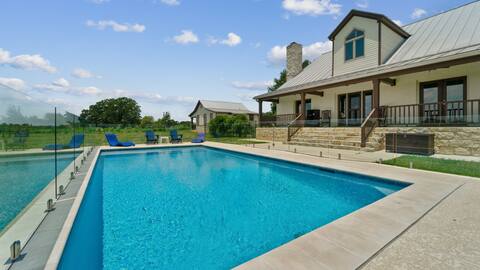 Hidden Gem: Spacious Countryside Retreat w/ Pool