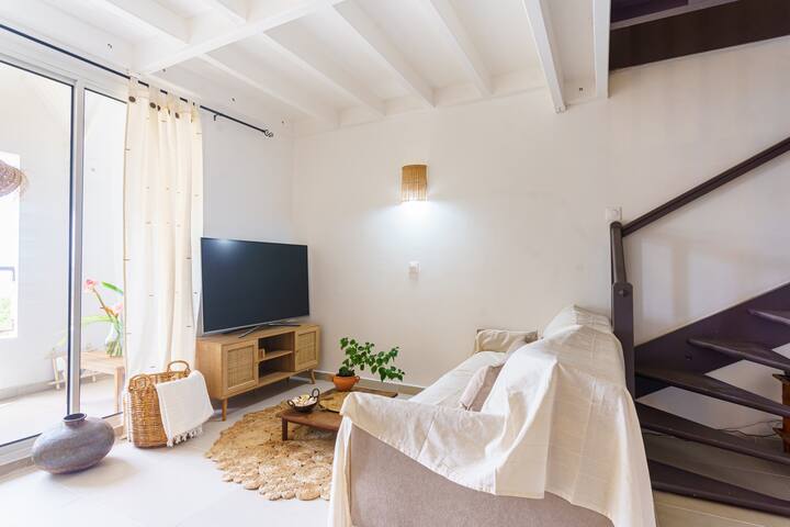 Tropik Home managed Airbnb listing 3