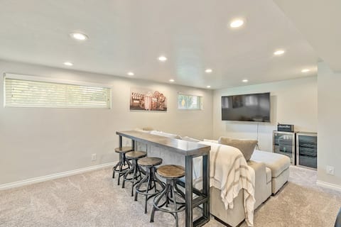 Mountain Haven Hideaway | Theatre Room | Traeger