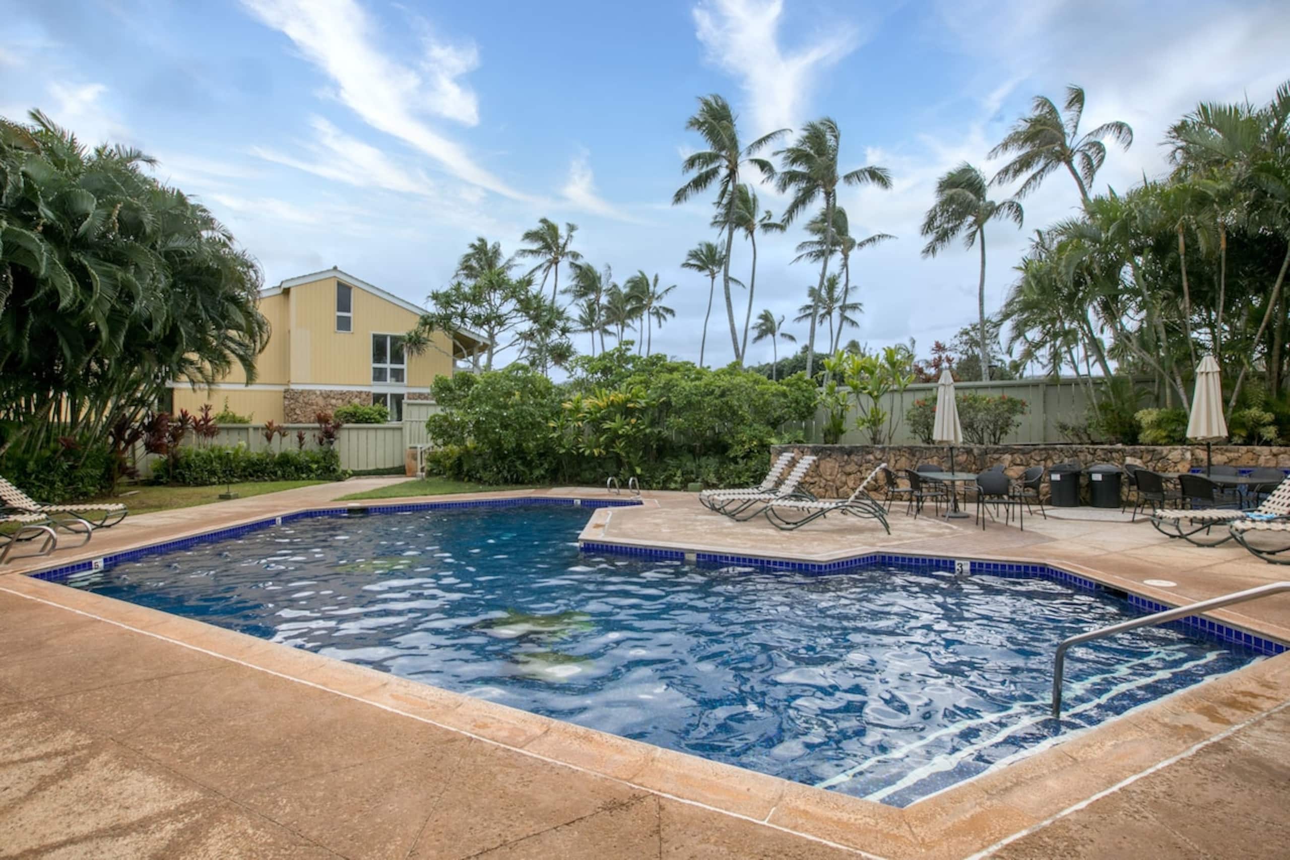 Condo in Kahuku · ★4.72 · 1 bedroom · 1 bed · 1 private bath - Image 17