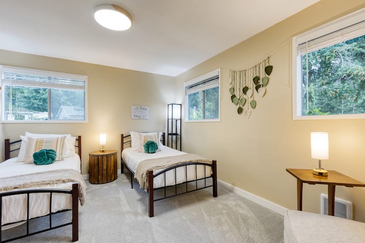 Chumba cha kulala 3 kina vitanda viwili pacha.