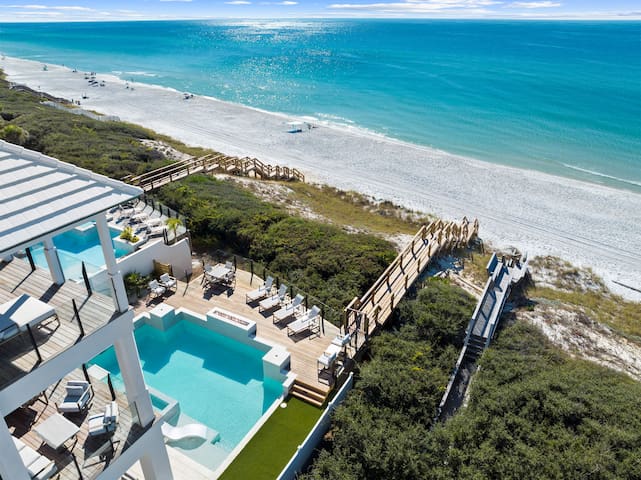 Villa Grandeur|Private Deeded Beach|Private Pool