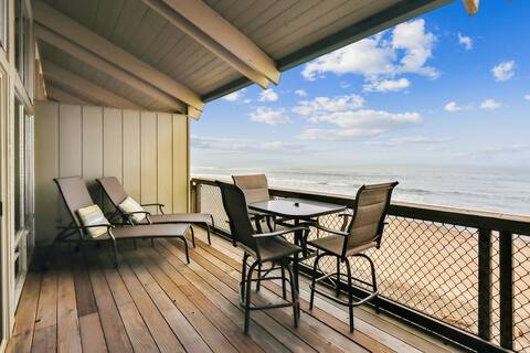 Sand Pebble *Oceanfront*
