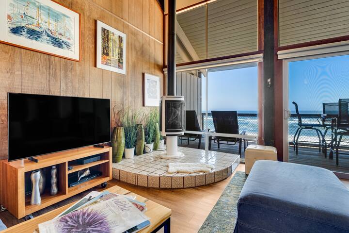 Sand Pebble – Direct Beach Access gallery image 2