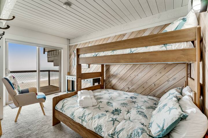 Perched on the Sand – Oceanfront Living gallery image 3