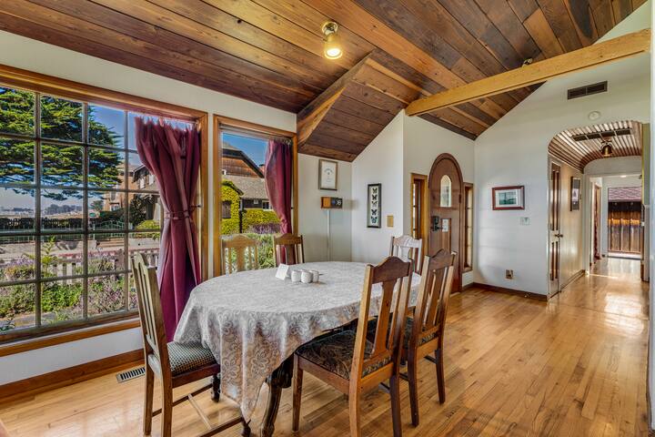 Black Pearl Cottage – Classic Seabright Charm gallery image 5