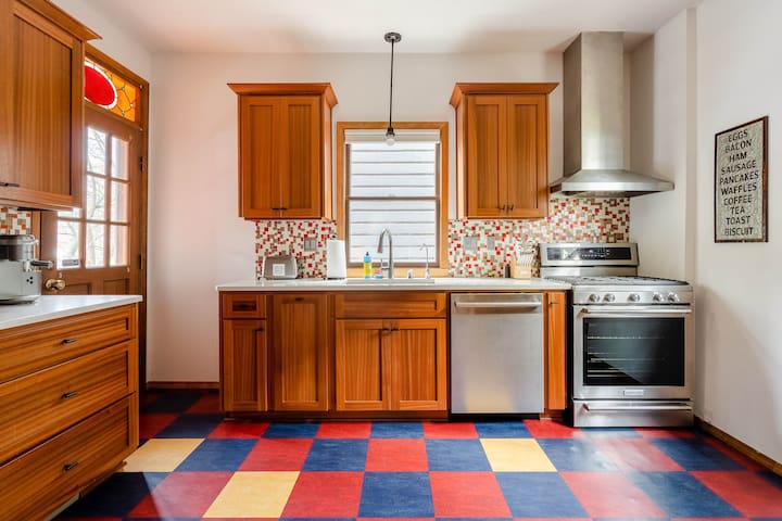 Stay Portland Collection managed Airbnb listing 1