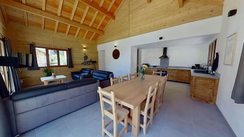 Casa-Grand Laus super family duplex sauna, jacuzzi