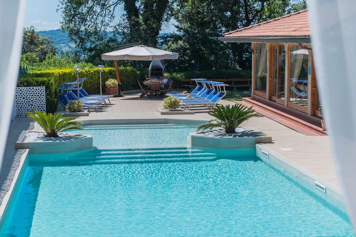 Villa Micol - Pool, Monte San Bartolo, beach 3 km