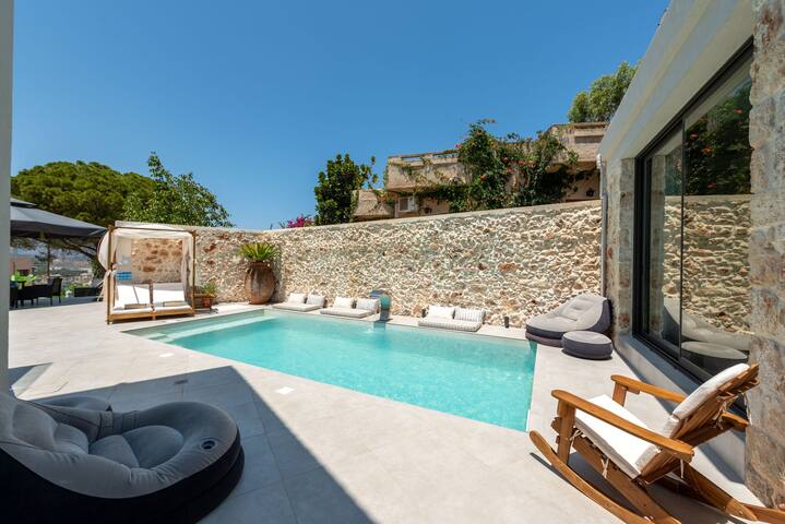Villa Paul – Vacation villa in Plaka, Crete gallery image 3