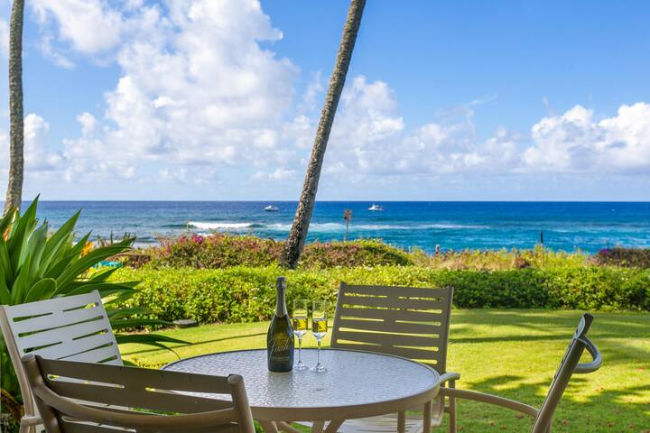 Oceanfront Breezy Corner Condo w/ Air Conditioning gallery image 2