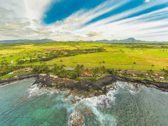 2br Oceanfront Cottage in Poipu – TVNC 1120 gallery image 2