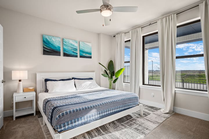 Druga spavaća soba s bračnim krevetom (širine 180 - 200 cm)