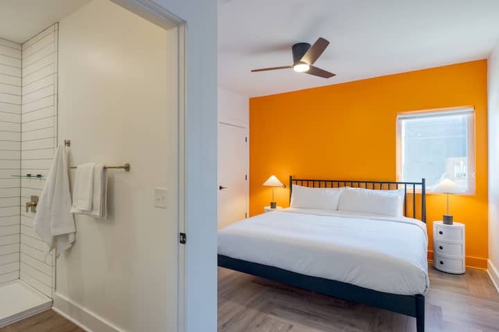 Ძირითადი საძინებელი ოთახი.