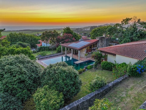 Spacious Farm w/ sea view & Pool - Near The Beach
