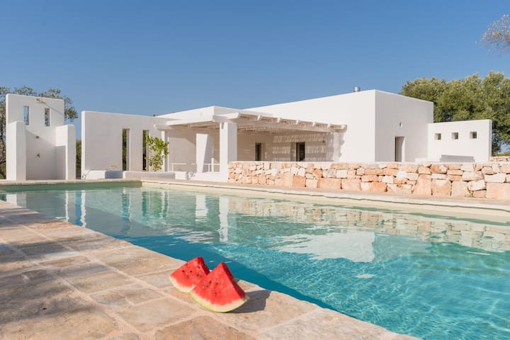 Lamia Geko Paradise with Pool in Ostuni