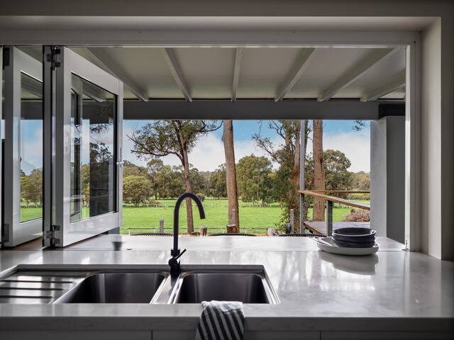 Notable Downs Estate near Margaret River Wineries gallery image 2