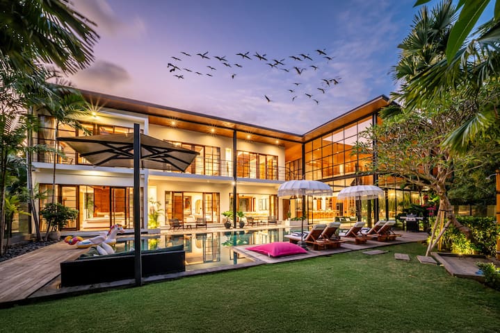 Sebastian And Lenita managed Airbnb listing 1