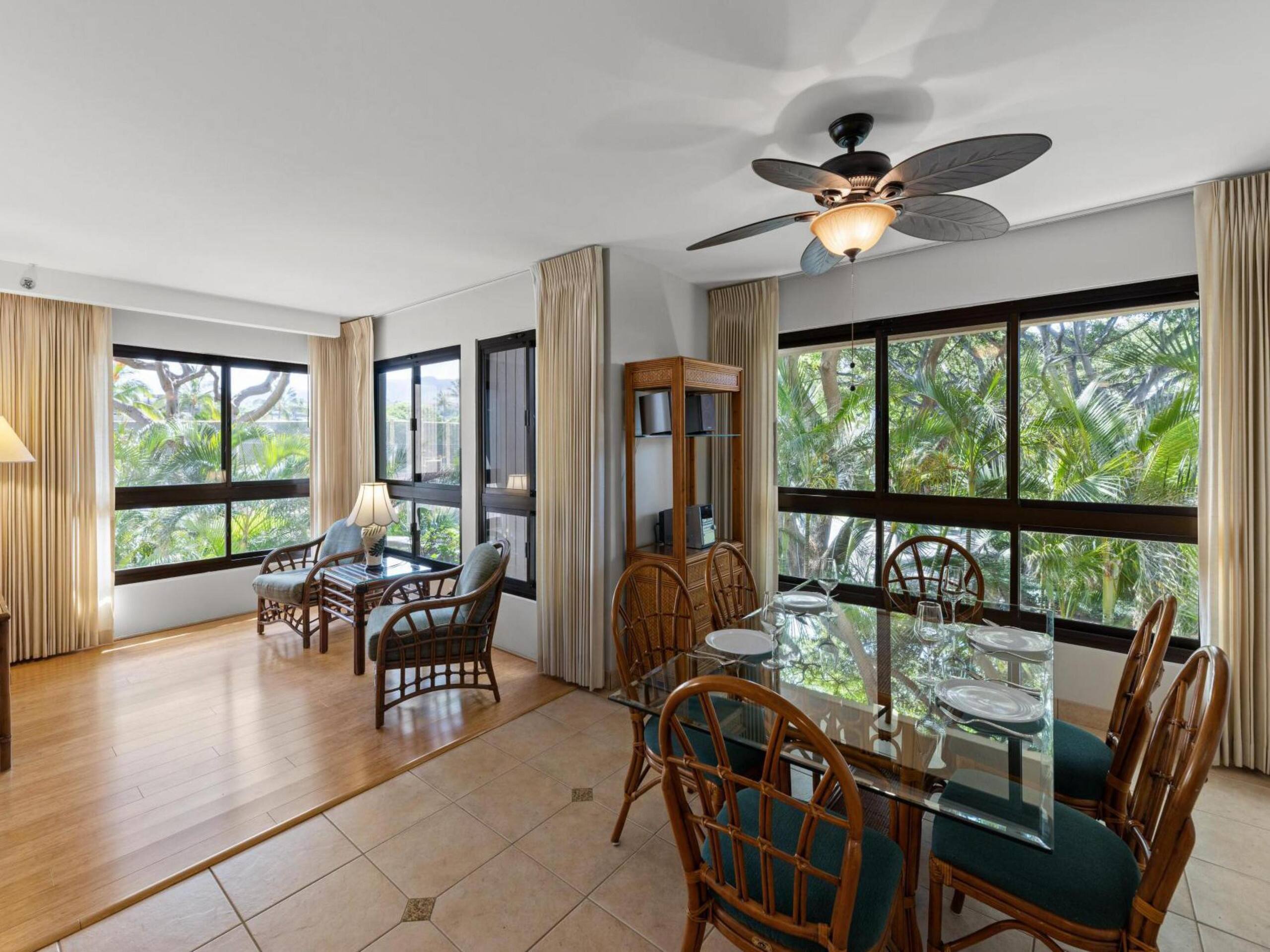 Hotel in Lahaina · ★5.0 · 2 bedrooms · 4 beds · 2 private baths - Image 9
