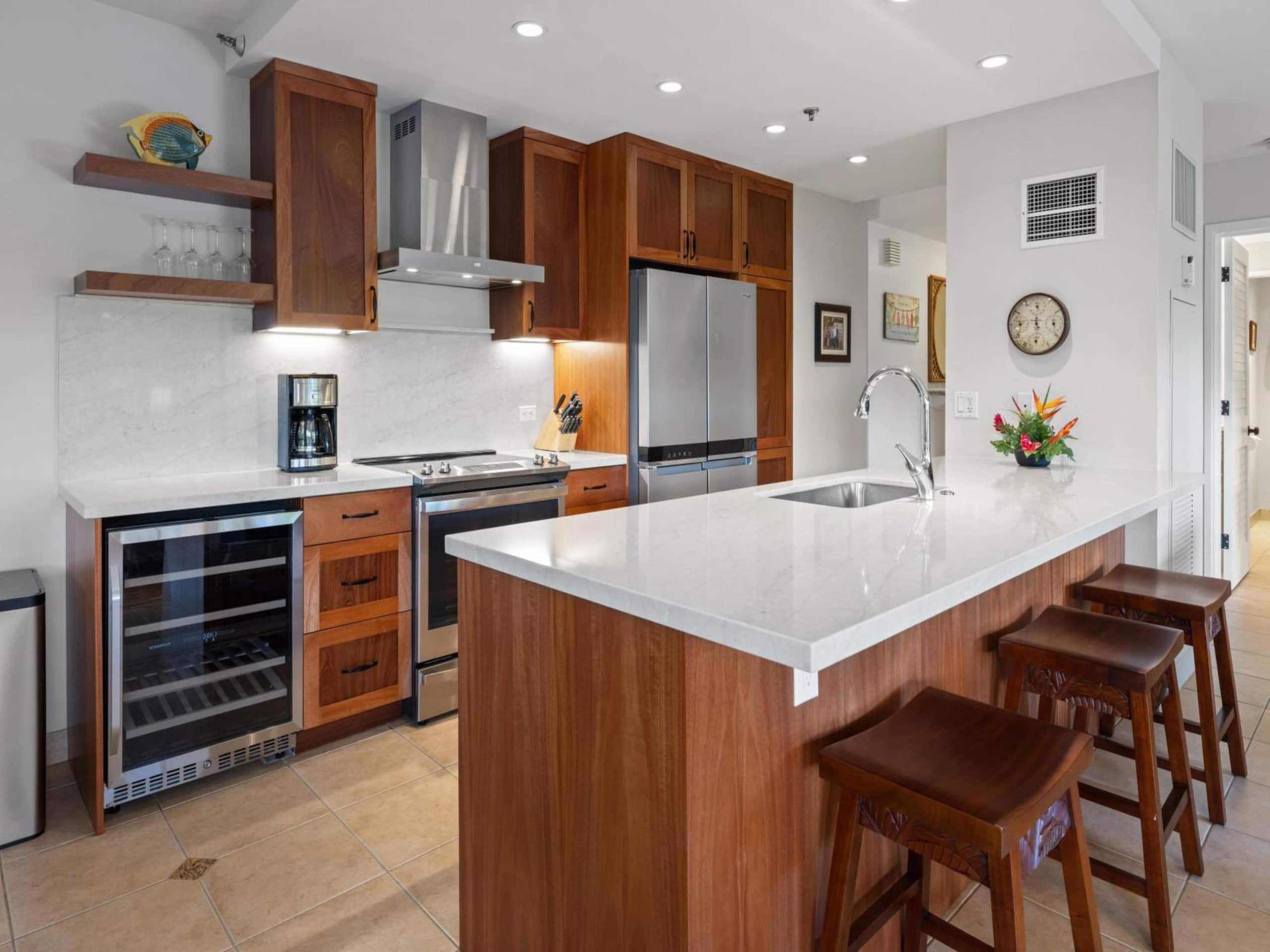 Hotel in Lahaina · ★5.0 · 2 bedrooms · 4 beds · 2 private baths - Image 2