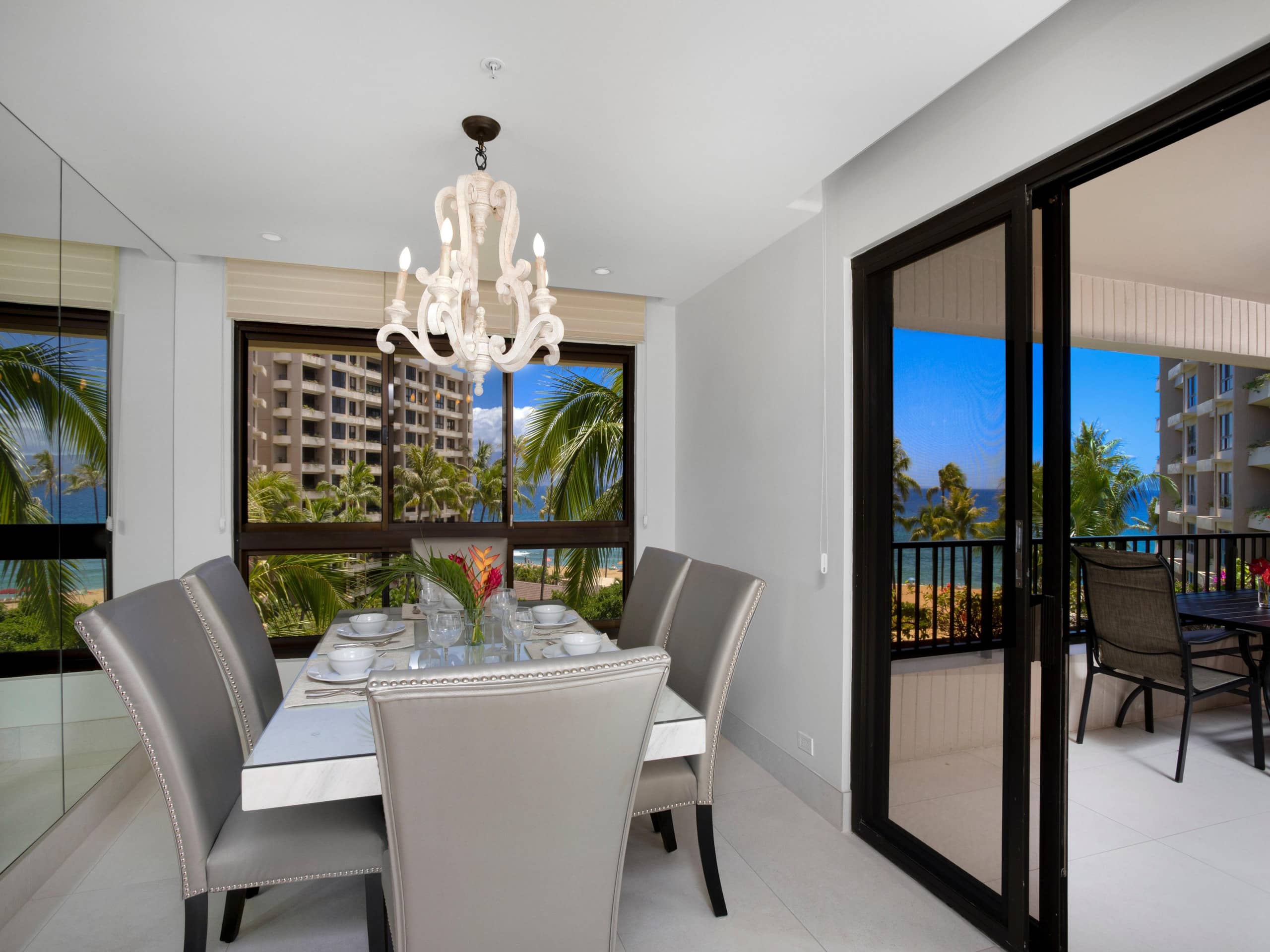 Hotel in Lahaina · ★4.75 · 3 bedrooms · 4 beds · 2 baths - Image 9