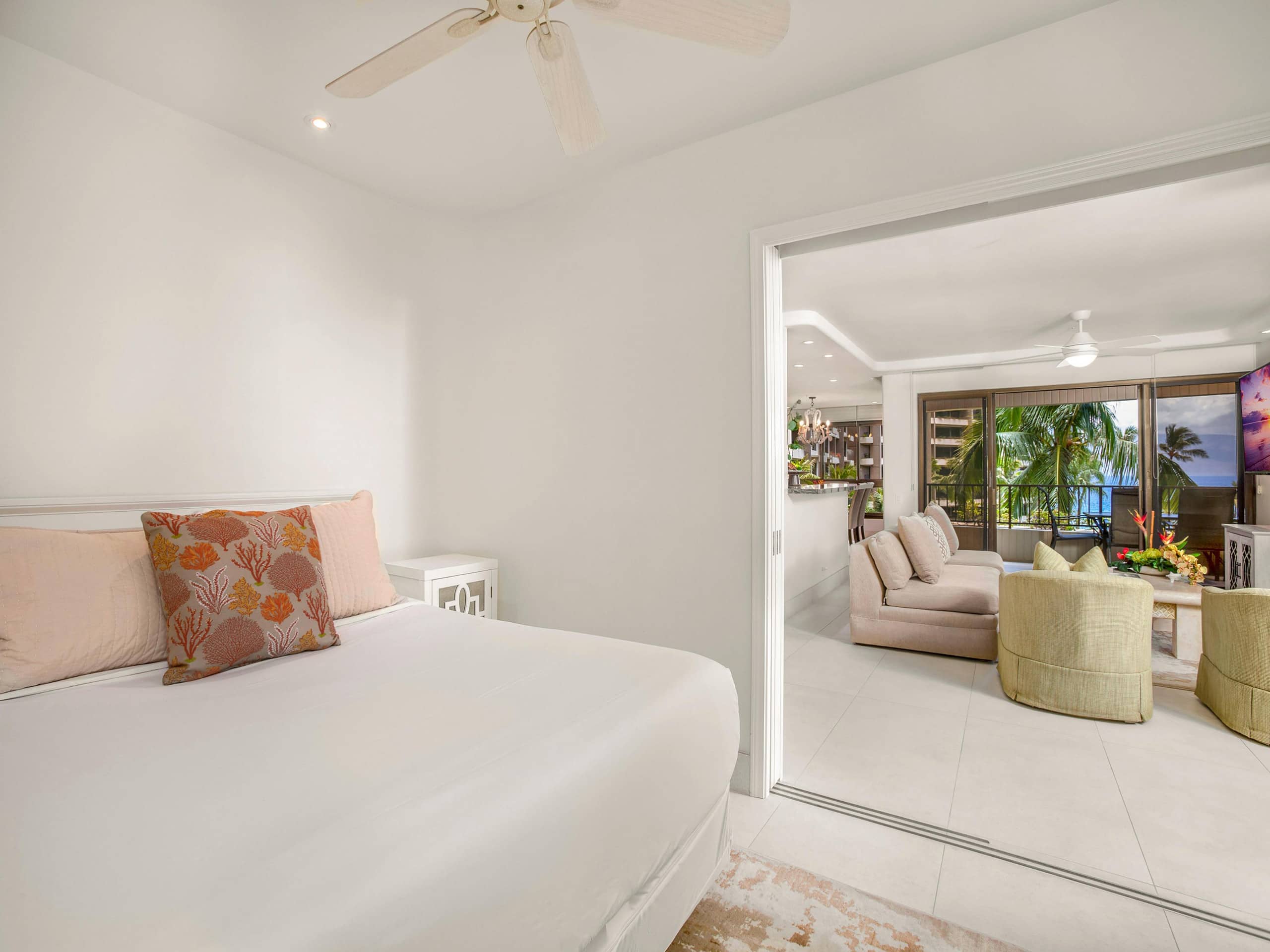 Hotel in Lahaina · ★4.75 · 3 bedrooms · 4 beds · 2 baths - Image 17