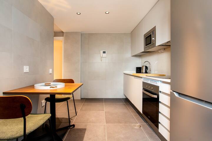 Bernabeu Exclusive I apartment in Madrid gallery image 5