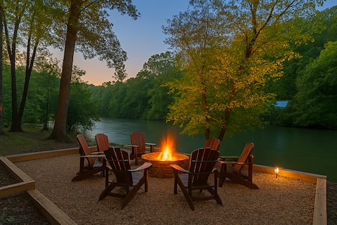 Popular Airbnb listing: RiverFront! PoolTable! Riverfront FirePit! HotTub! in Epworth