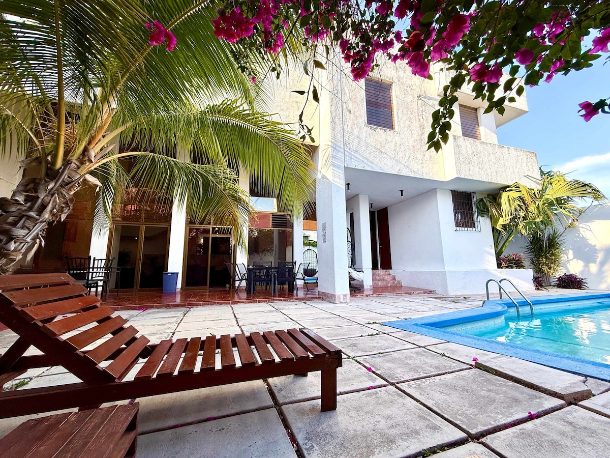 Top Airbnb: Santa Clara Great loft with pool and billiards en Fraccionamiento Campestre