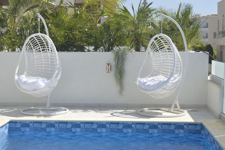 Prestige-maison-salle De Bain-vue Mer - Pafo