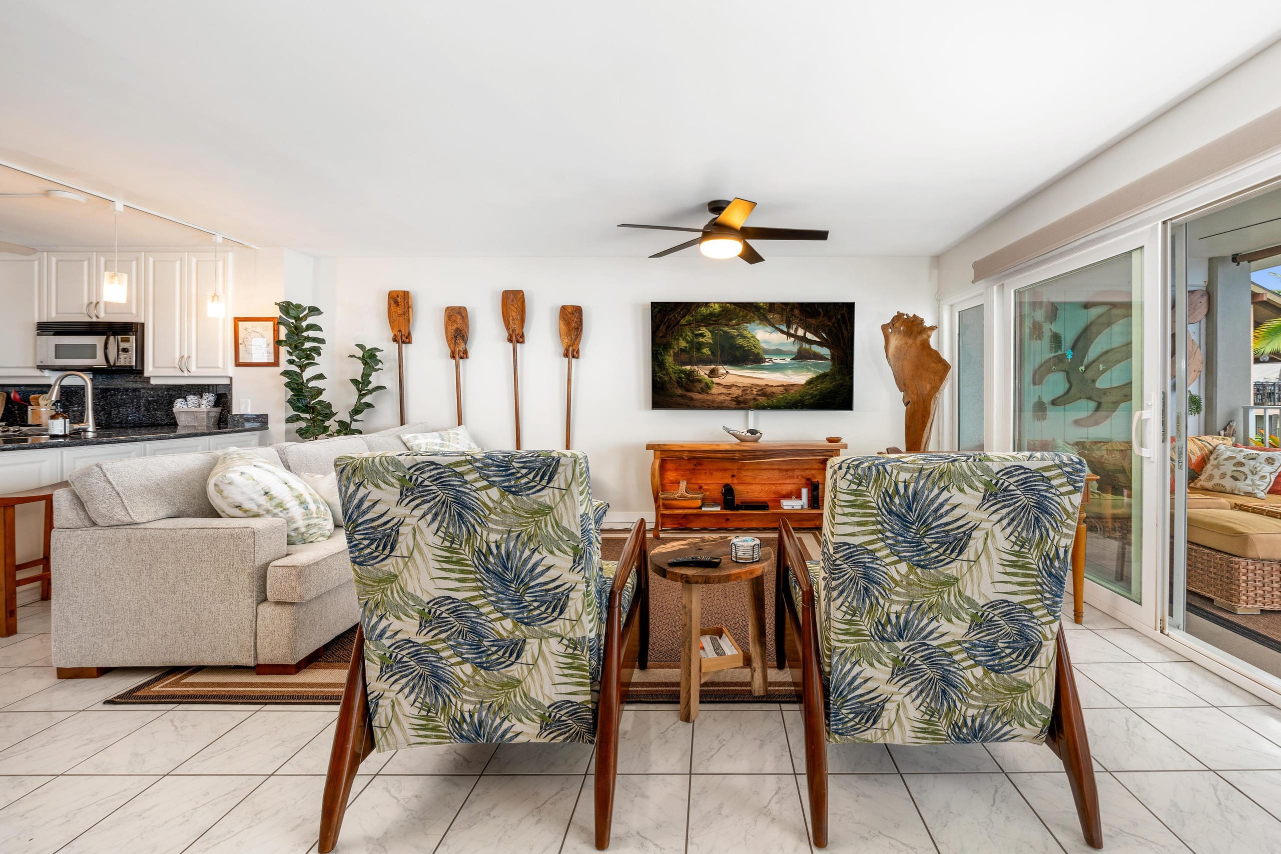 Condo in Kailua-Kona · ★4.73 · 2 bedrooms · 2 beds · 2 baths - Image 2