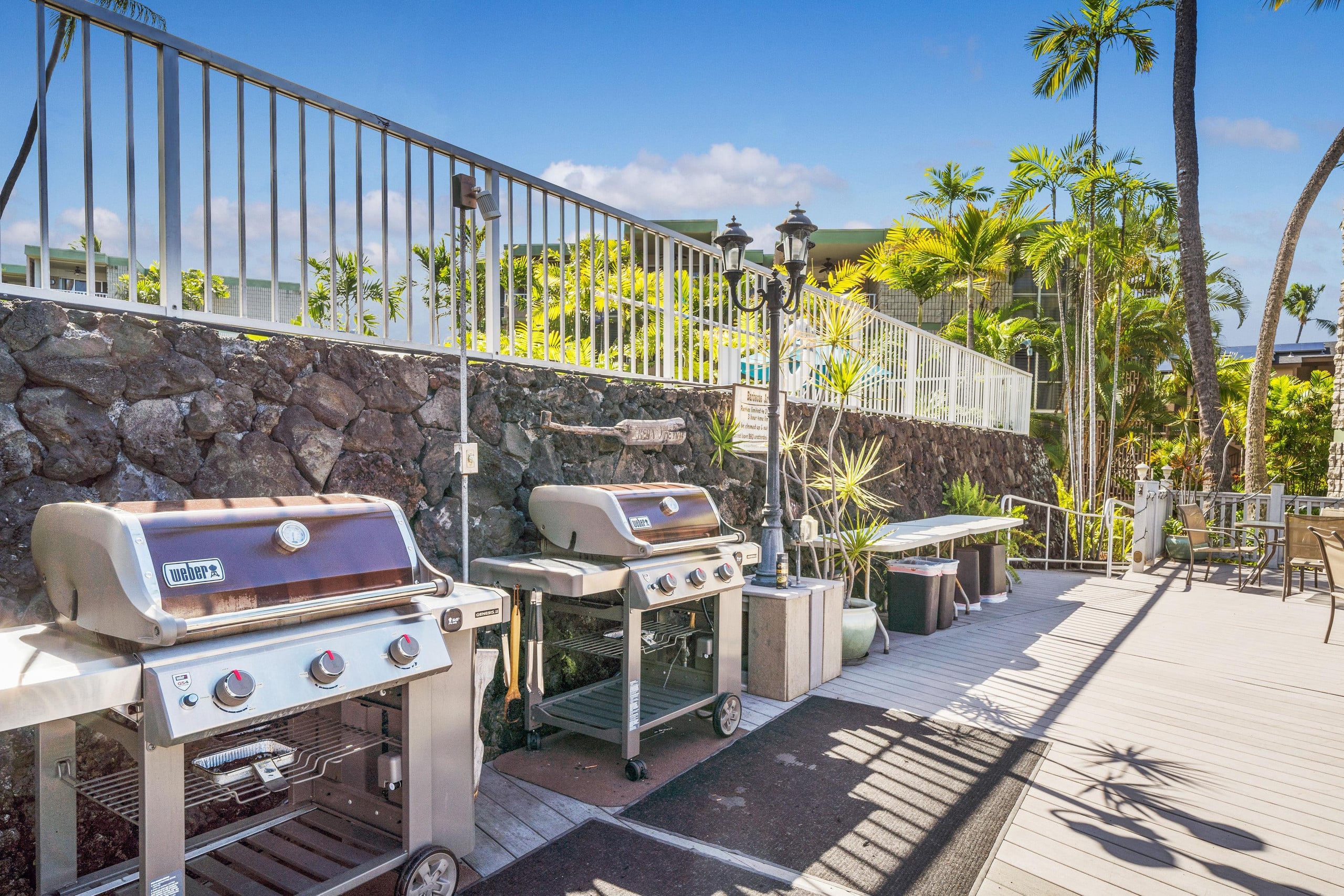 Condo in Kailua-Kona · ★4.73 · 2 bedrooms · 2 beds · 2 baths - Image 28