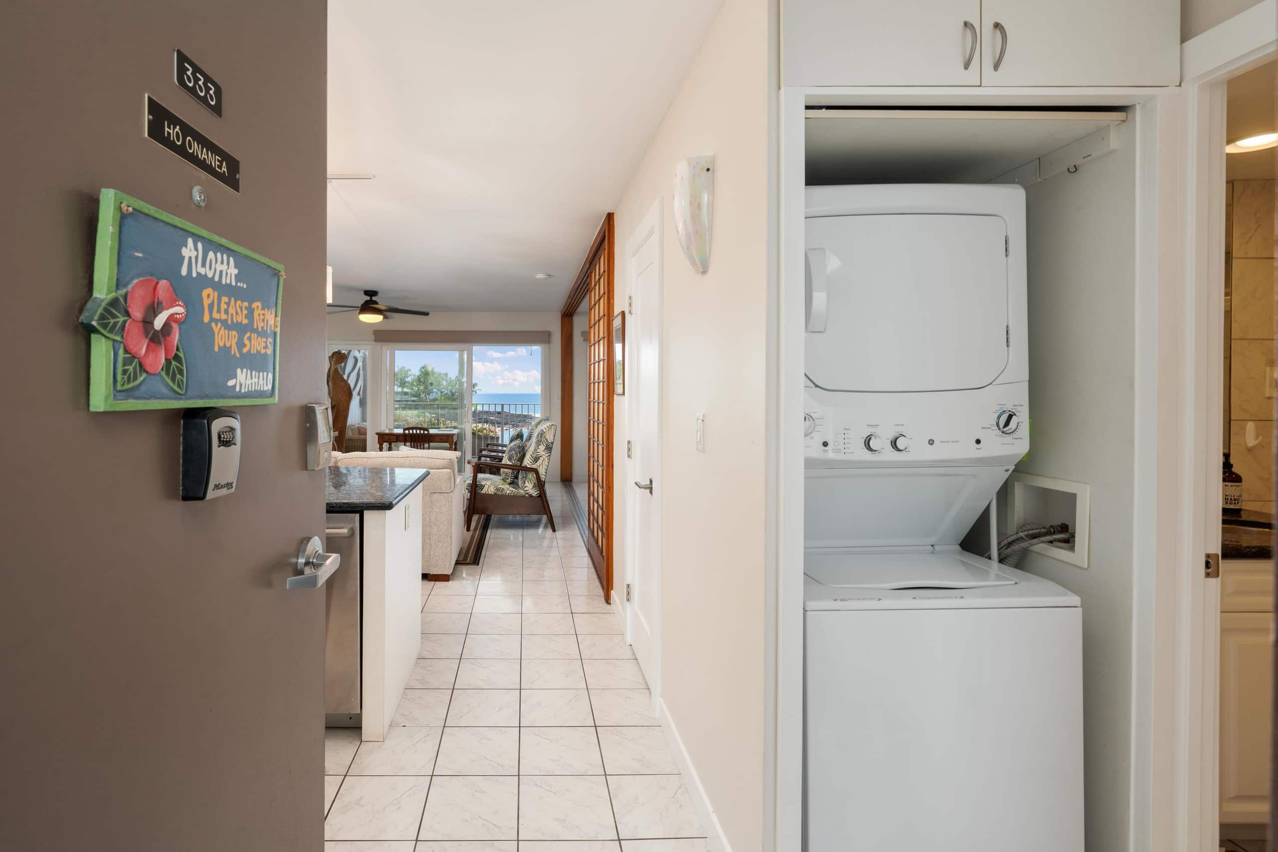 Condo in Kailua-Kona · ★4.73 · 2 bedrooms · 2 beds · 2 baths - Image 3