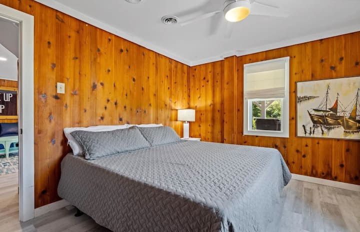 ห้องคิงไซส์ชั้นล่าง