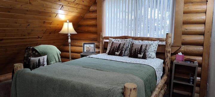 Dormitorio principal ~ Cama tamaño queen