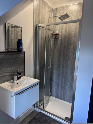 Cosy City Apartment in Manchester – man utd gallery image 5