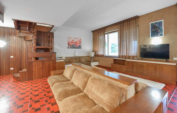 Stunning apartment in Bordogna gallery image 2