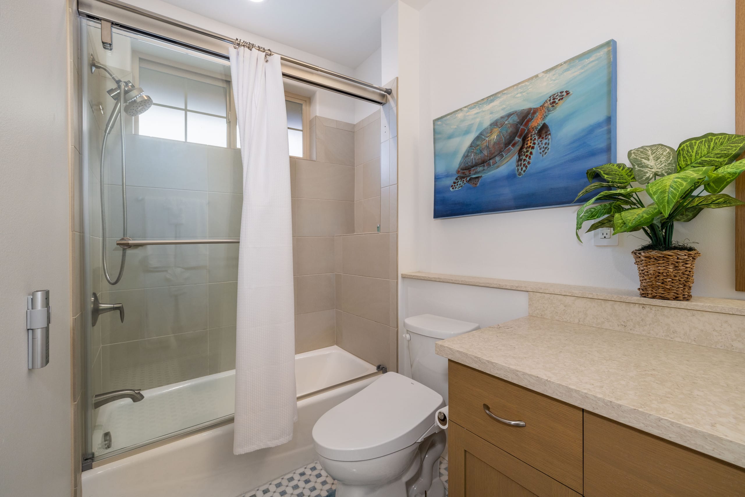Home in Waianae · ★4.99 · 4 bedrooms · 7 beds · 2.5 private baths - Image 60