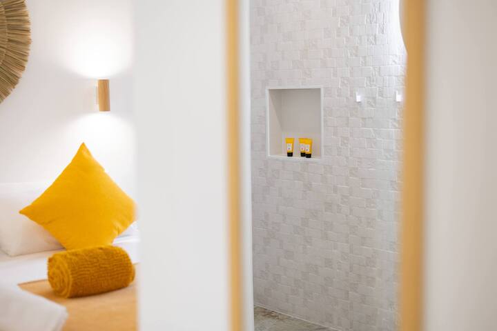 Villa N°16 Luxurious comfort in the Marina gallery image 4