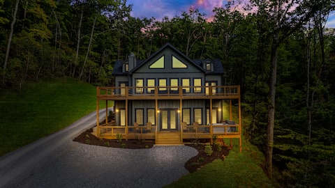 *Winter SALE* BIG VIEW:Hot-Tub:Fire-pit:King Beds