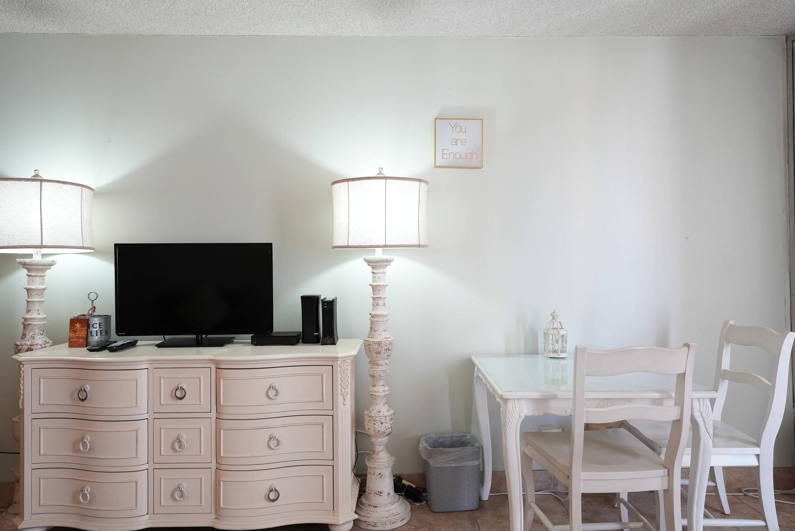 Condo in Honolulu · ★4.4 · 1 bedroom · 2 beds · 1 private bath - Image 21