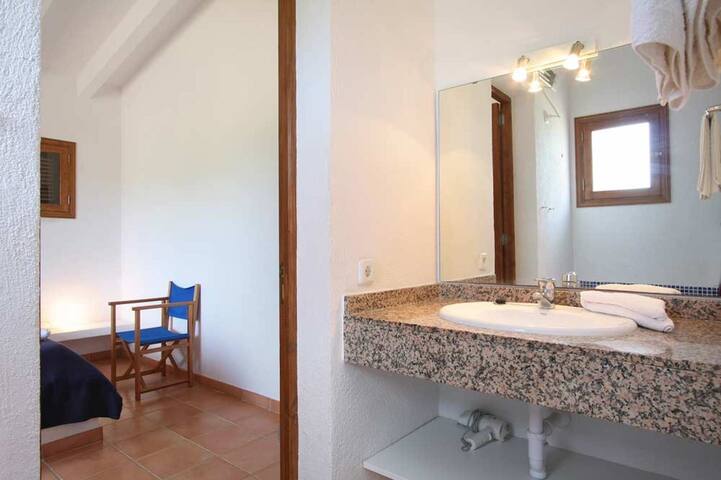 Finca Can Xanet gallery image 2