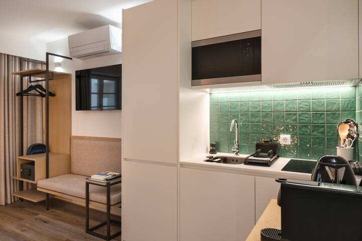 5 Fervença Boutique Palace Flats by HostWise gallery image 5