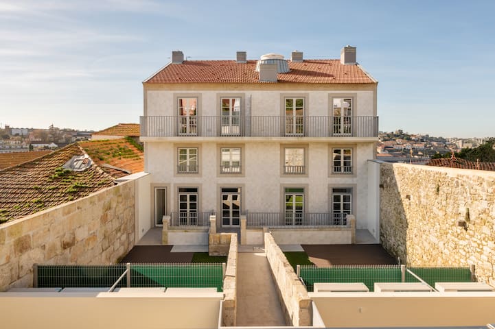 6 Fervença Boutique Palace Flats by HostWise