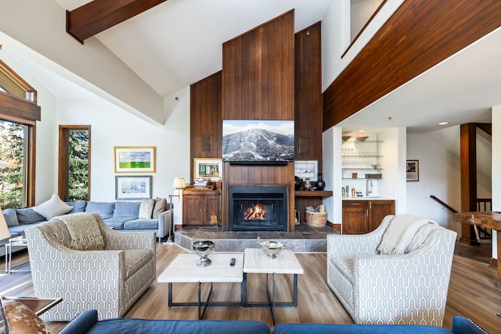 Hot Tub Retreat Steps From Silver Lake Lodge - Park City, UT