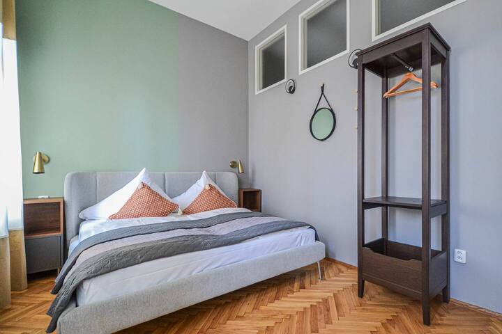 Premier 4BDR Celebration Suite gallery image 4