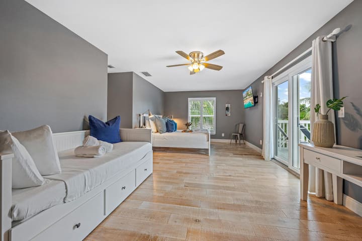 141 Pine Hill Trail West-43